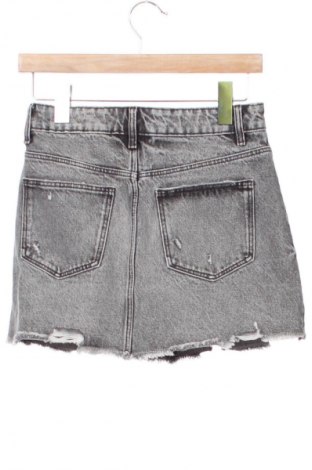 Пола Zara, Размер XS, Цвят Сив, Цена 21,99 лв.