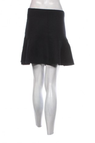 Пола Zara, Размер M, Цвят Черен, Цена 14,99 лв.