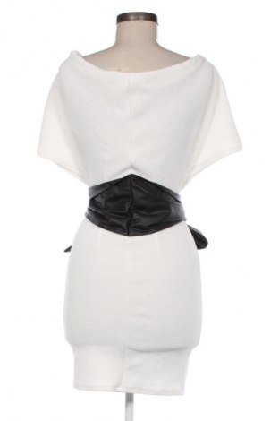 Рокля ASOS, Размер XXS, Цвят Многоцветен, Цена 48,88 лв.