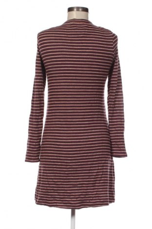 Рокля American Eagle, Размер M, Цвят Многоцветен, Цена 18,99 лв.