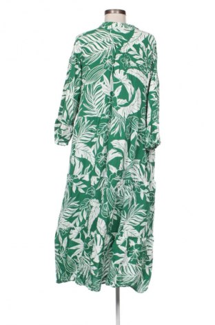 Рокля Amisu, Размер L, Цвят Многоцветен, Цена 22,99 лв.