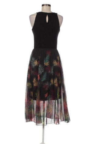 Šaty  Aniston, Velikost M, Barva Vícebarevné, Cena  699,00 Kč