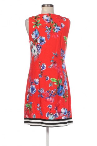 Šaty  Ariston S, Velikost L, Barva Vícebarevné, Cena  699,00 Kč