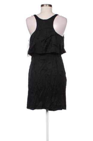 Рокля Armani Jeans, Размер M, Цвят Черен, Цена 205,28 лв.