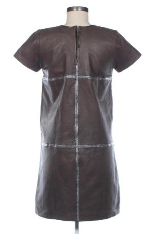 Kleid Avenue Foch, Größe S, Farbe Braun, Preis 49,62 €