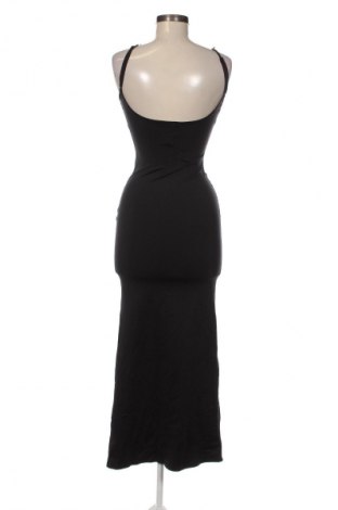 Φόρεμα Bershka, Μέγεθος XS, Χρώμα Μαύρο, Τιμή 14,91 €