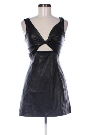 Ruha Bershka, Méret S, Szín Fekete, Ár 4 359 Ft