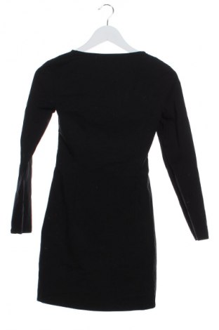 Kleid Bershka, Größe S, Farbe Schwarz, Preis 14,91 €
