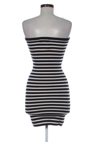 Šaty  Bershka, Veľkosť L, Farba Viacfarebná, Cena  14,83 €