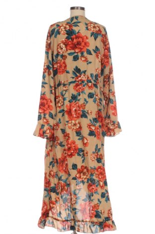 Sukienka Boohoo, Rozmiar 3XL, Kolor Kolorowy, Cena 67,00 zł