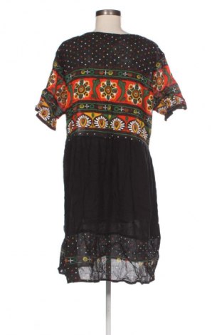 Рокля Boohoo, Размер XXL, Цвят Многоцветен, Цена 18,99 лв.