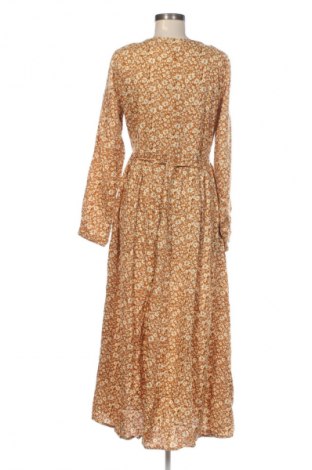 Ruha Buff, Méret M, Szín Sokszínű, Ár 22 229 Ft