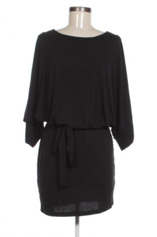 Ruha Buffalo, Méret L, Szín Fekete, Ár 27 669 Ft