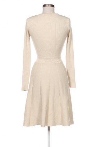 Φόρεμα By Clara, Μέγεθος M, Χρώμα  Μπέζ, Τιμή 9,99 €