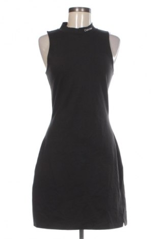 Рокля Calvin Klein Jeans, Размер L, Цвят Черен, Цена 157,99 лв.