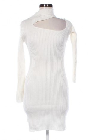 Ruha Chi Chi, Méret L, Szín Fehér, Ár 21 600 Ft