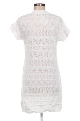 Рокля Chillytime, Размер S, Цвят Бял, Цена 21,99 лв.