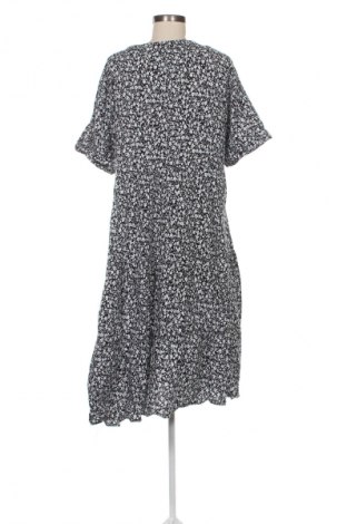 Šaty  Christy, Veľkosť M, Farba Viacfarebná, Cena  24,49 €