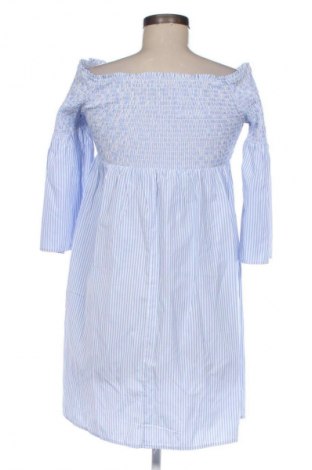 Рокля Clockhouse, Размер M, Цвят Многоцветен, Цена 19,99 лв.