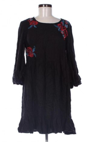 Kleid Coline, Größe M, Farbe Mehrfarbig, Preis € 14,83