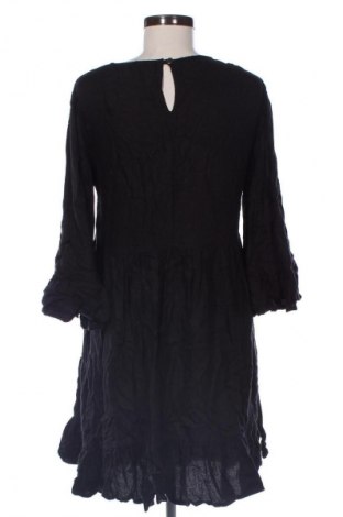 Kleid Coline, Größe M, Farbe Mehrfarbig, Preis € 14,83