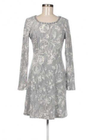 Kleid Cream, Größe M, Farbe Mehrfarbig, Preis 22,99 €