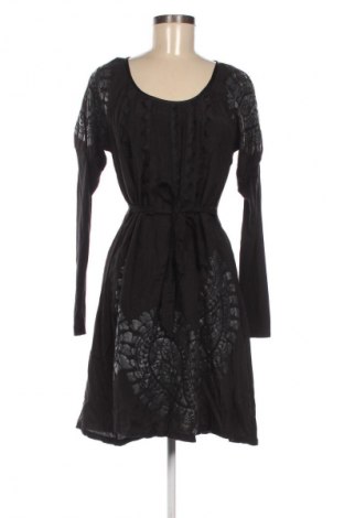 Rochie Cream, Mărime M, Culoare Negru, Preț 215,79 Lei