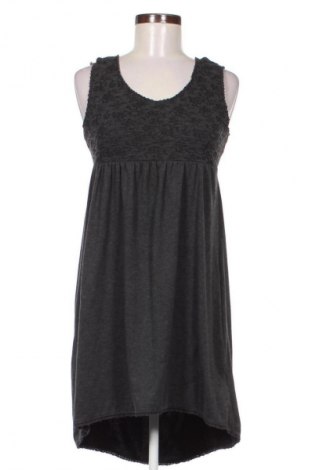 Рокля Cream, Размер S, Цвят Многоцветен, Цена 82,08 лв.