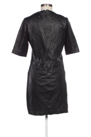 Šaty  Dranella, Velikost M, Barva Černá, Cena  920,00 Kč