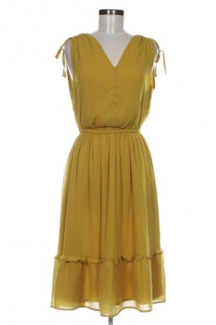 Рокля Edc By Esprit, Размер M, Цвят Жълт, Цена 47,88 лв.