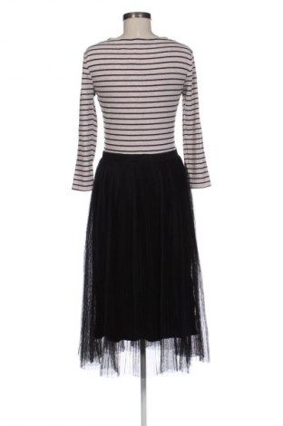 Šaty  Edc By Esprit, Velikost M, Barva Vícebarevné, Cena  419,00 Kč