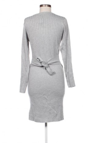 Šaty  Esmara, Velikost M, Barva Šedá, Cena  149,00 Kč