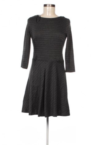 Рокля Esprit, Размер S, Цвят Многоцветен, Цена 20,99 лв.