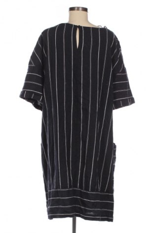 Рокля F&F, Размер XXL, Цвят Многоцветен, Цена 29,33 лв.