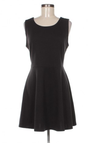 Šaty  Fb Sister, Velikost XL, Barva Černá, Cena  299,00 Kč