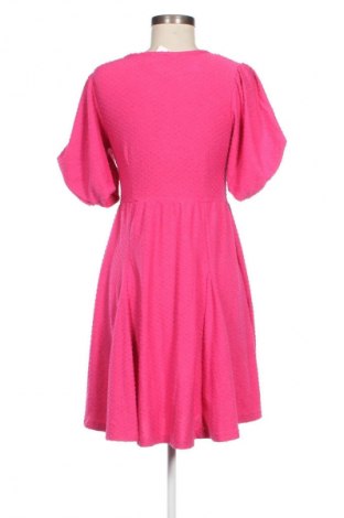Sukienka Fisherfield, Rozmiar S, Kolor Różowy, Cena 67,41 zł