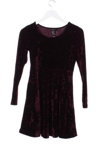 Sukienka Forever 21, Rozmiar S, Kolor Czerwony, Cena 33,99 zł