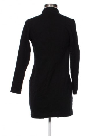 Рокля French Connection, Размер M, Цвят Черен, Цена 80,77 лв.