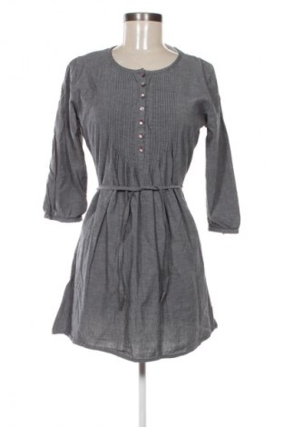 Рокля Frk., Размер M, Цвят Сив, Цена 28,88 лв.