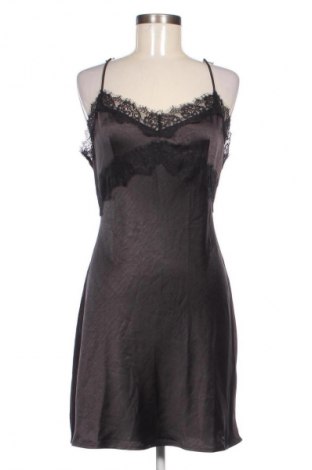Ruha Gina Tricot, Méret M, Szín Fekete, Ár 12 512 Ft