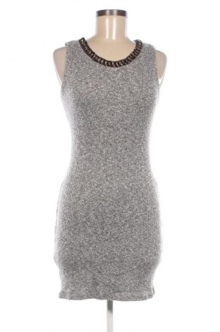 Рокля Ginger, Размер S, Цвят Сив, Цена 19,99 лв.