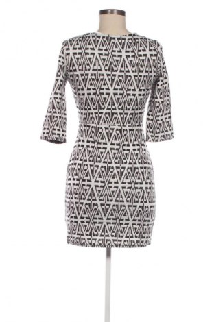 Sukienka Girls On Film, Rozmiar M, Kolor Kolorowy, Cena 66,99 zł