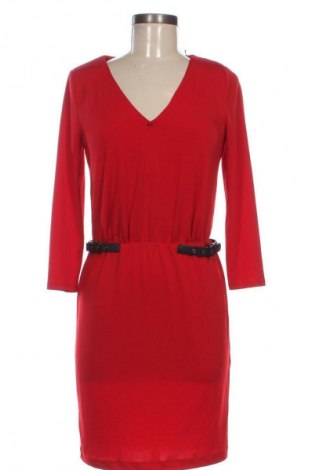 Šaty  Guess, Velikost M, Barva Červená, Cena  1 217,00 Kč