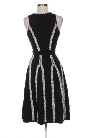 Rochie Guess, Mărime XS, Culoare Multicolor, Preț 379,99 Lei