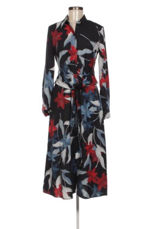 Рокля Guess, Размер XS, Цвят Многоцветен, Цена 218,00 лв.