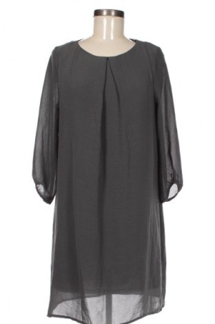 Рокля H&M, Размер M, Цвят Сив, Цена 29,15 лв.