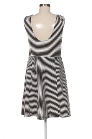 Kleid H&M, Größe L, Farbe Mehrfarbig, Preis € 14,77