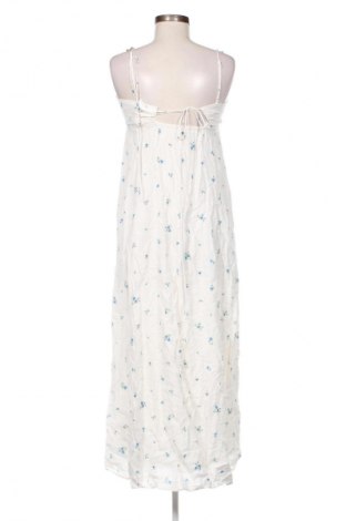 Рокля H&M, Размер M, Цвят Многоцветен, Цена 23,99 лв.