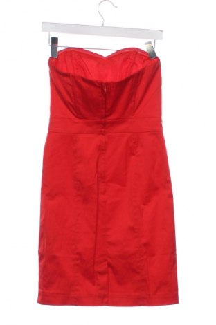 Рокля H&M, Размер M, Цвят Червен, Цена 29,33 лв.