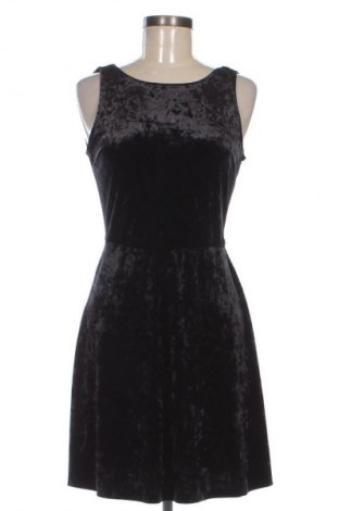 Рокля H&M, Размер S, Цвят Черен, Цена 30,00 лв.